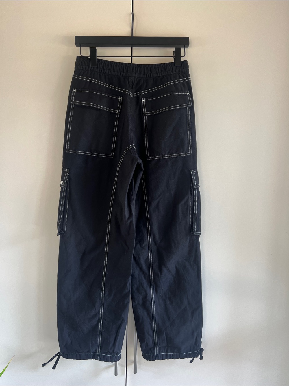BNWT Aritzia TNA Roscoe Cargo Pant - Picture 10 of 11